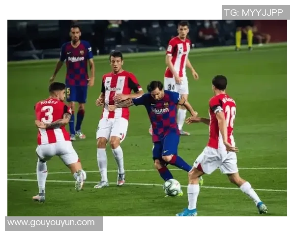 西甲激战巴黎圣日耳曼险胜本菲卡乌龙球成比赛转折点解析