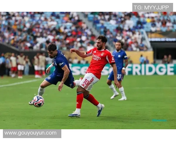 意甲精彩对决切尔西轻取本菲卡神扑瞬间引发全场热烈反响