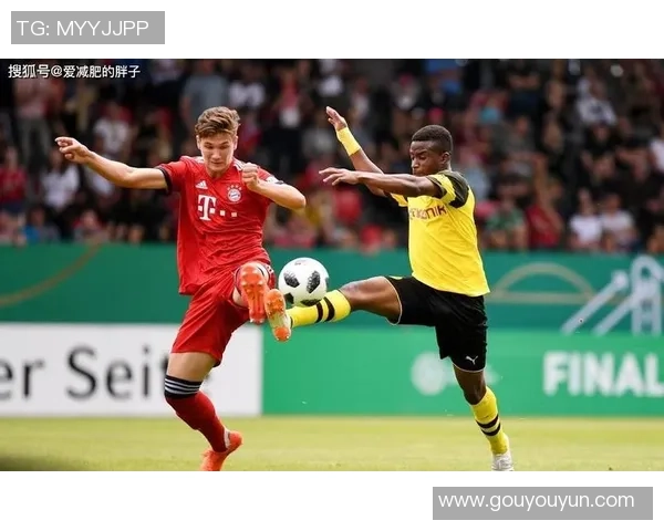 世界杯精彩对决多特蒙德大胜尤文图斯帽子戏法点燃全场热情