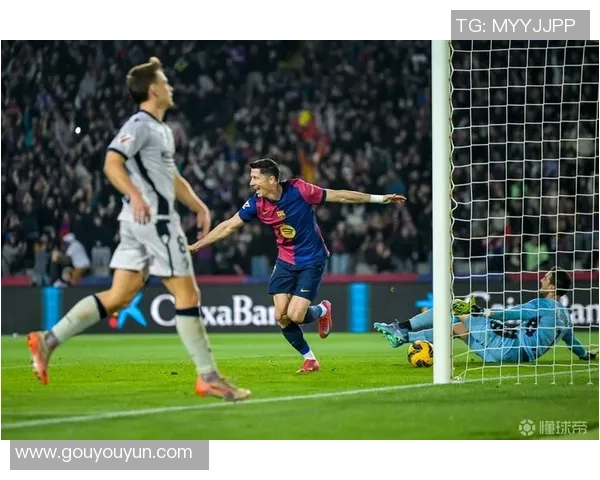 里昂逆袭巴萨友谊赛大胜五球全场沸腾瞬间回顾