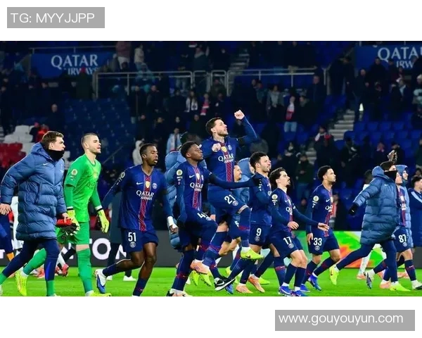 足总杯激战切尔西与巴黎圣日耳曼战成平局补时进球引发全场狂欢 足总杯激战切尔西与巴黎圣日耳曼战成平局补时进球引发全场狂欢