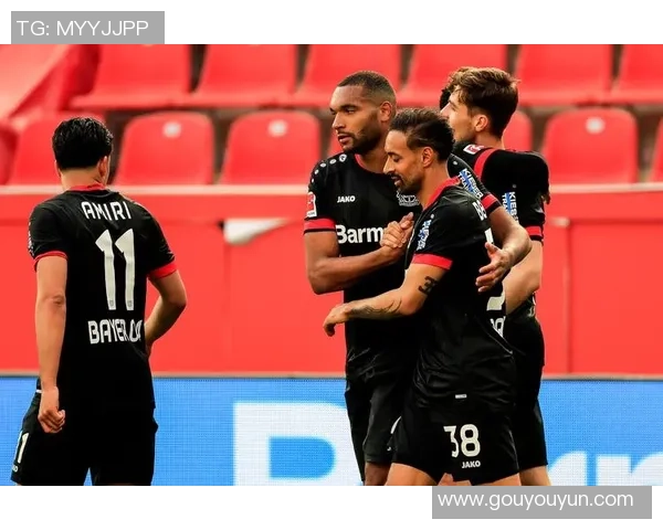 德甲激战莱比锡大胜尤文图斯红牌事件引发全场热议与数据分析