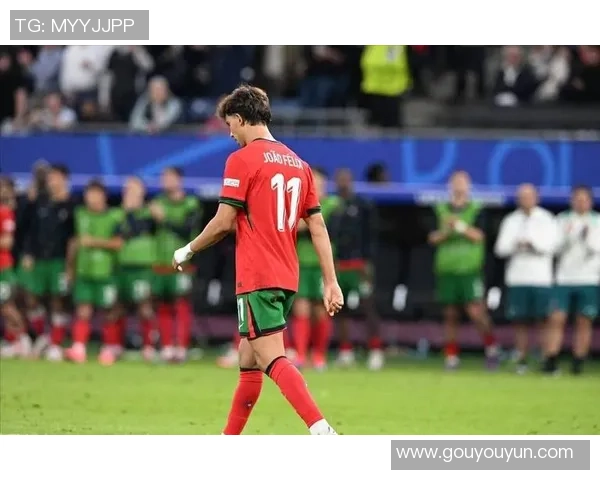 足总杯惊现冷门AC米兰与本菲卡激战成平局绝杀瞬间震撼全场