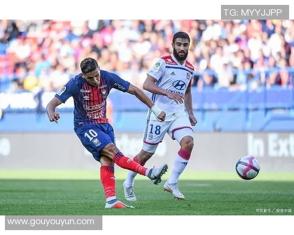 友谊赛精彩瞬间里昂逆转国米上演绝妙对决