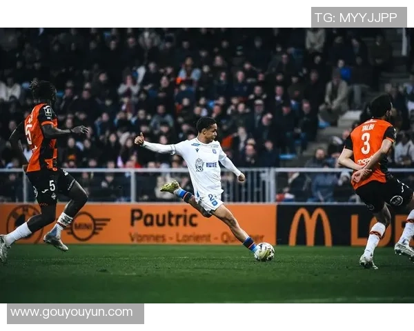 英超激战里昂与AC米兰战平点球大战精彩瞬间回顾 英超激战里昂与AC米兰战平点球大战精彩瞬间回顾