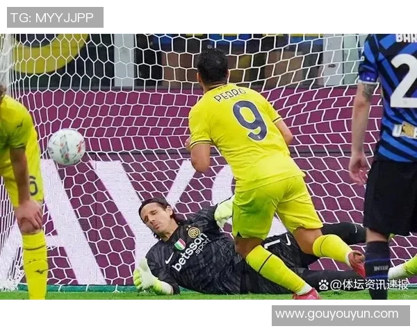 意甲激战：里昂逆转多特蒙德引发争议判罚全场沸腾
