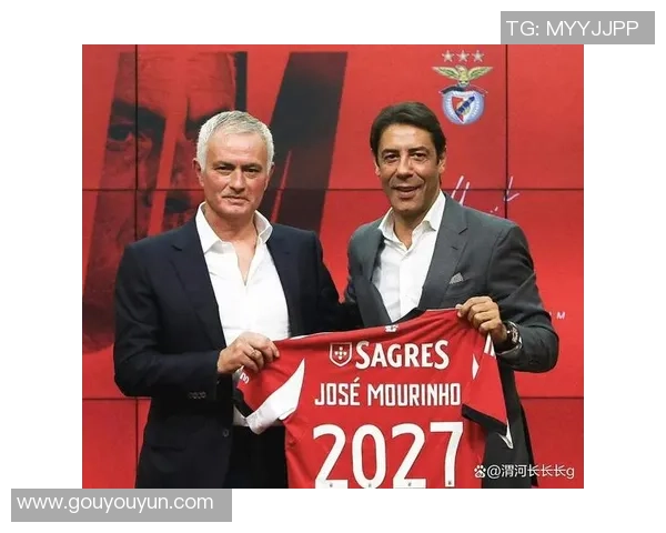 欧联杯精彩对决本菲卡逆转利物浦红牌事件引发全场热议