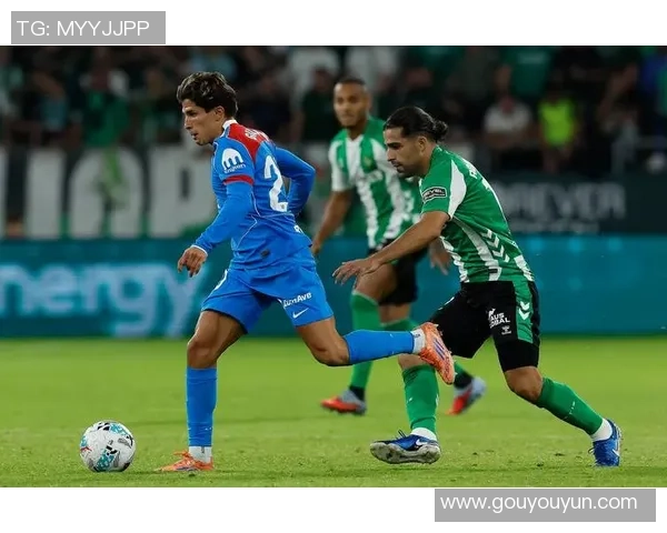 西甲激战：拜仁狂胜马竞五球大捷引发全场热烈反响